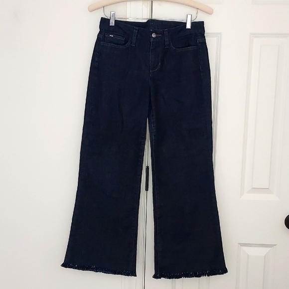 Joe's Jeans Wide Flare Freyed Jean's - Picture 2 of 10